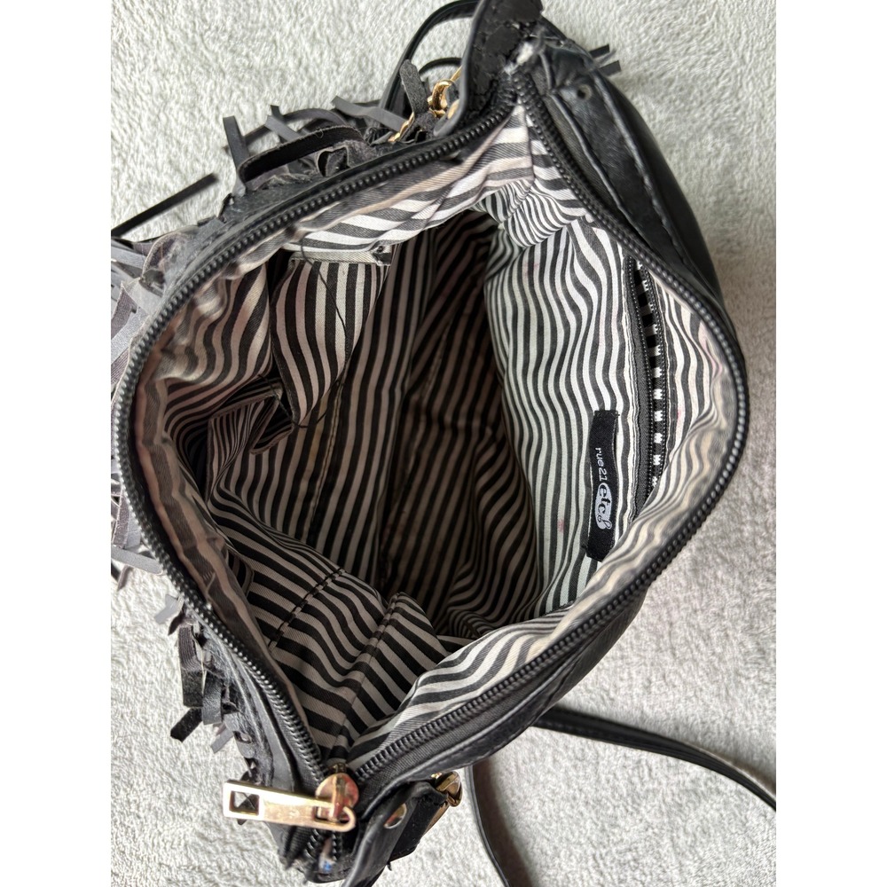 Rue21 Womens Crossbody Bag Small Black Faux Leather Fringe Western Boho Festival - Picture 12 of 14